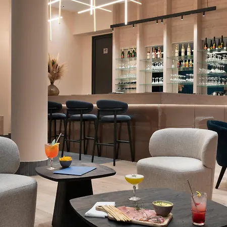 Mgm & Residences - Manaka Aparthotel