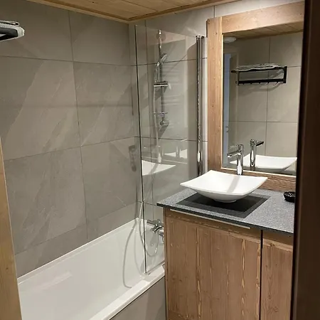 Mgm & Residences - Manaka Aparthotel La Plagne