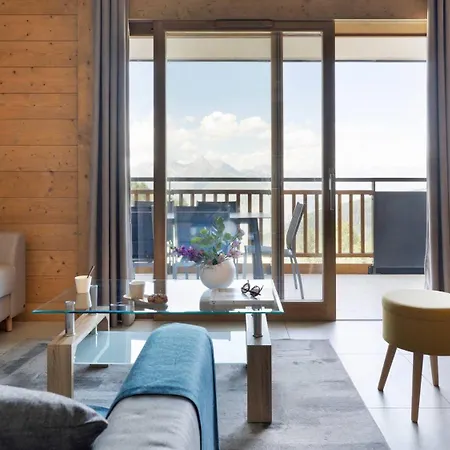 Mgm & Residences - Manaka Lägenhetshotell 5*