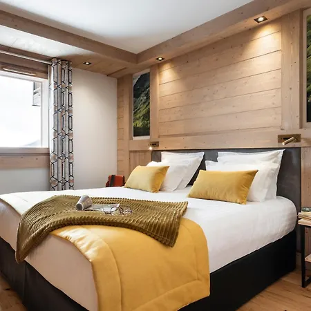 Mgm & Residences - Manaka Aparthotel 5*